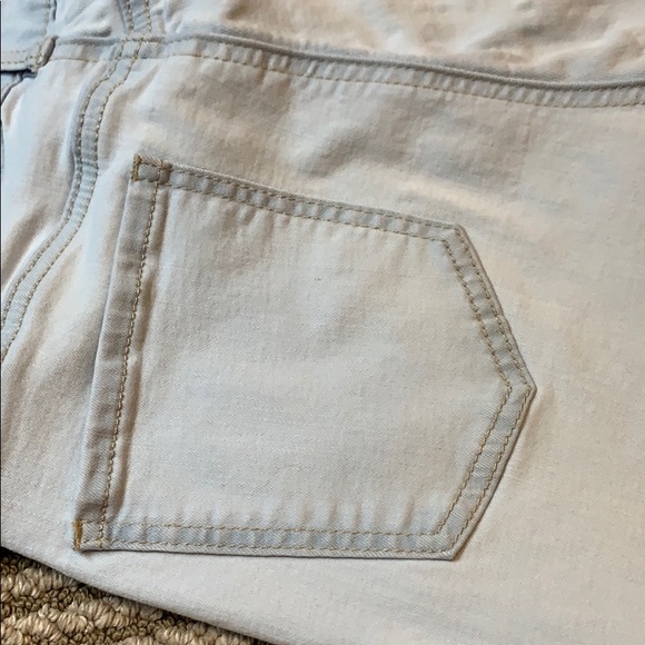 Pale blue Buffalo jean capris - Picture 7 of 7